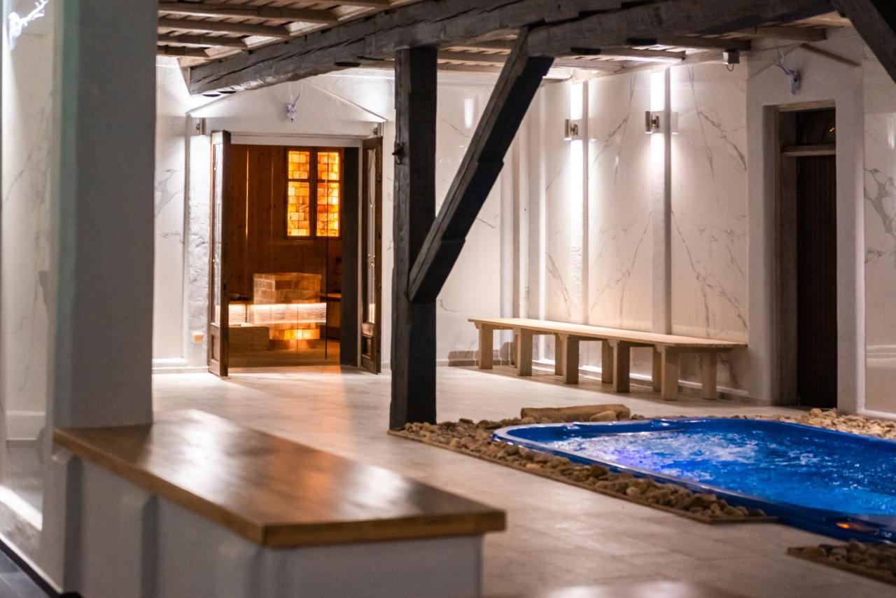 Welness Modry Jelen Bed & Breakfast Lipno nad Vltavou
