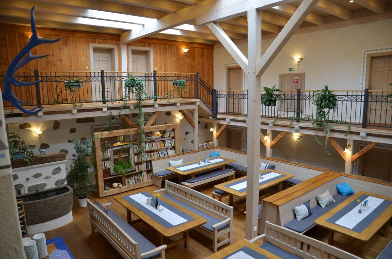 Welness Modry Jelen 4*