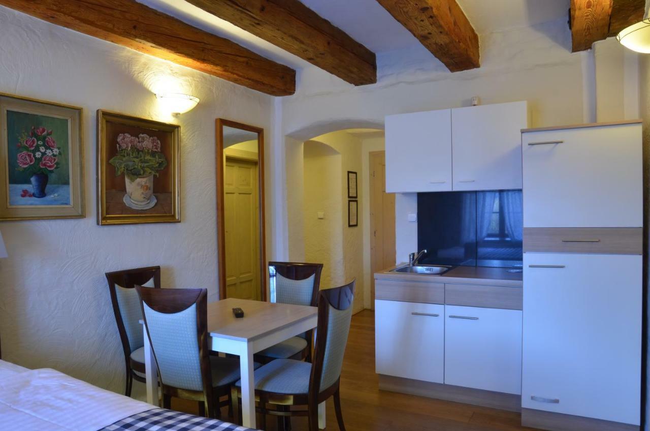 Welness Modry Jelen Bed & Breakfast Lipno nad Vltavou